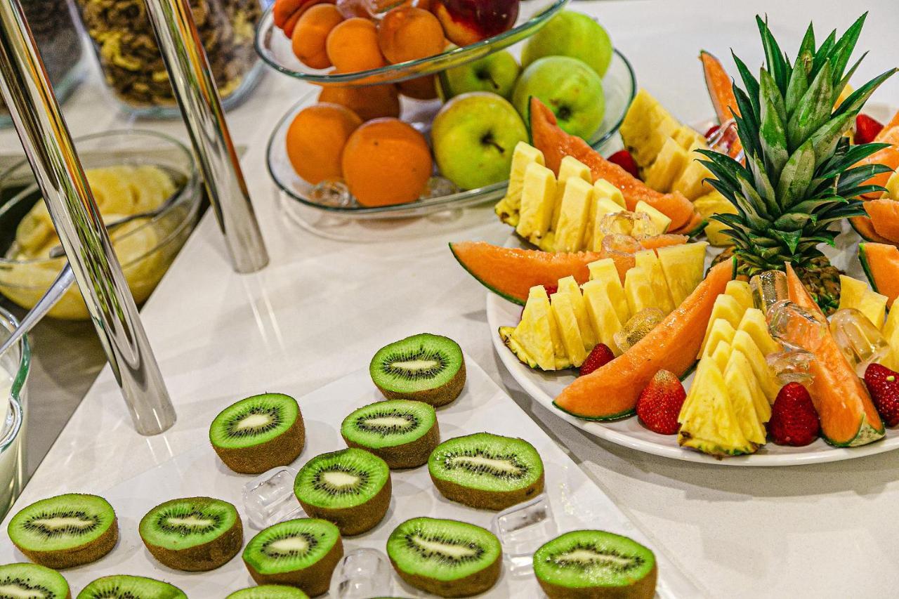 Hotel Metropolitan 벨레지아아지마리나 외부 사진