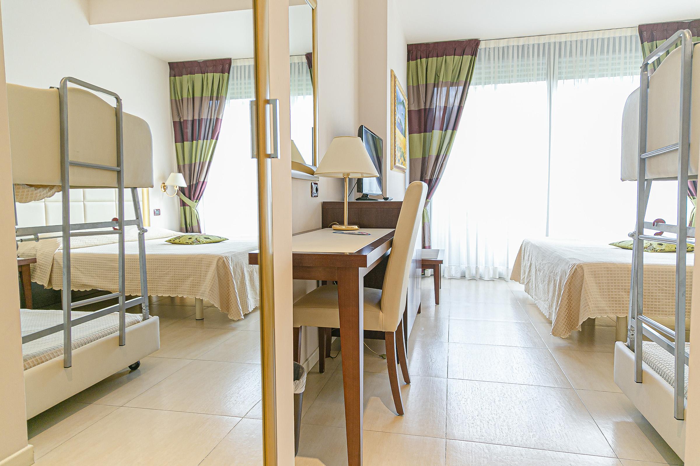 Hotel Metropolitan 벨레지아아지마리나 외부 사진