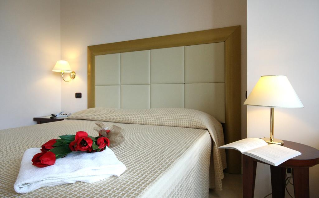 Hotel Metropolitan 벨레지아아지마리나 외부 사진